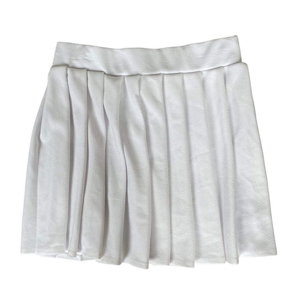 Love streak pleated skater skirt size Med